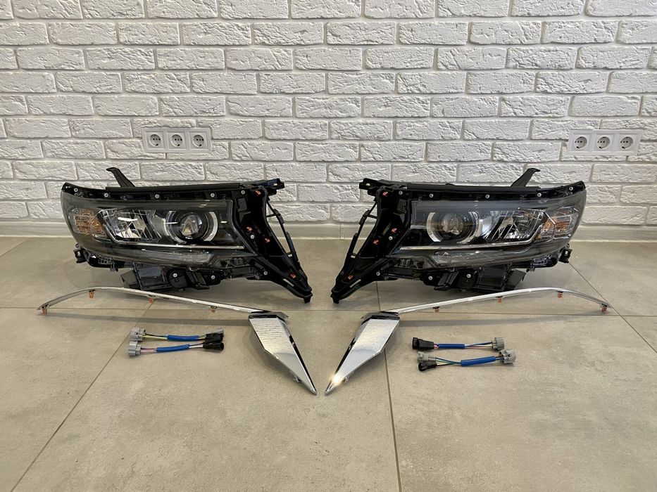 Фари Toyota Land Cruiser Prado 150 Full Led рест 2018+замість галогену