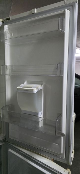 Vendo frigorífico com dispensador de água