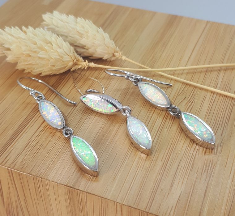 Komplet Kolczyki i zawieszka srebro opal syntetyczny biały