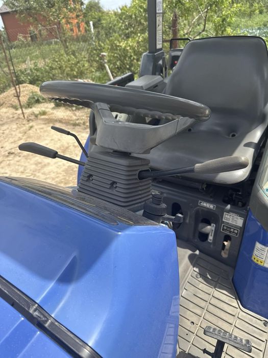 Японский трактор ISEKI SIAL HUNTER 22 — сел и поехал. Состояние огонь