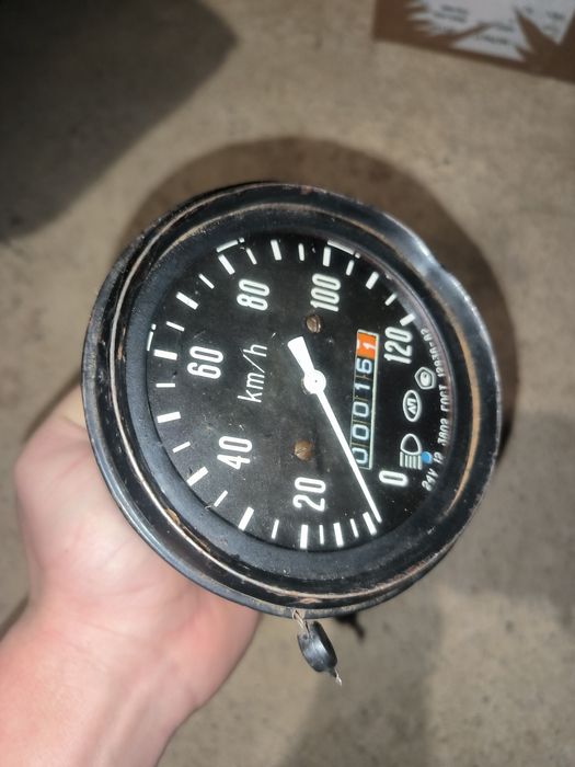 Манометр і компресор ЗІЛ КАМАЗ МАЗ КРАЗ І ІН.