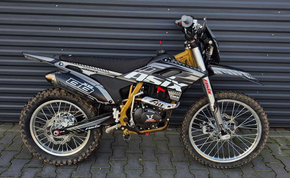 Cross cros Asix X-Motos XB-88E 250 CC Diabolini jak nowy 21/18 dostawa