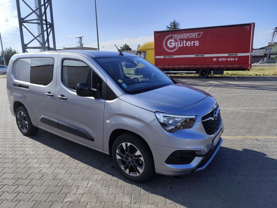 Opel Combo 22 tys przeb 1.5 HDi 130 koni 2022 rok
