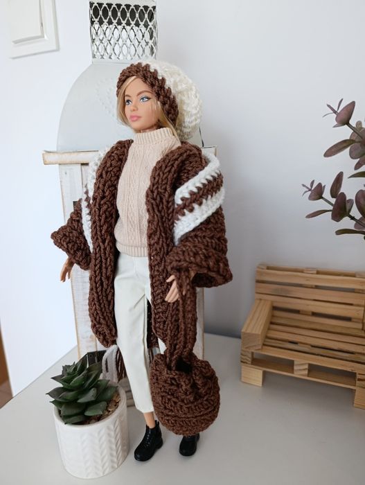 Komplet ubranek dla lalki Barbie