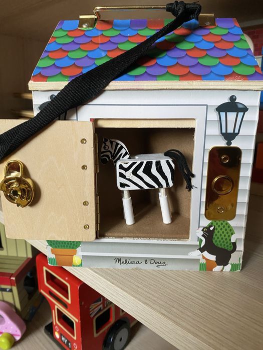 Будинок та пазли ,дерево Melissa & Doug