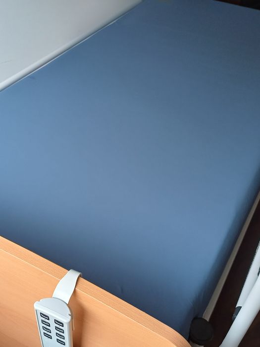 Cama Hospitalar Articulada Elétrica + Colchão Antiescaras SunriseMedic