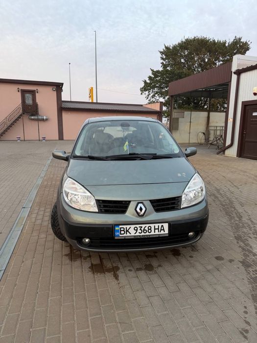 RENAULT Scenic 2005