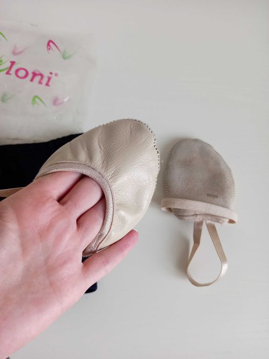 Дитячі Напівчешки шкіряні Lider. Наколінники Tuloni xs для танців.