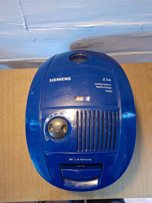 Пылесос Siemens FD9105.