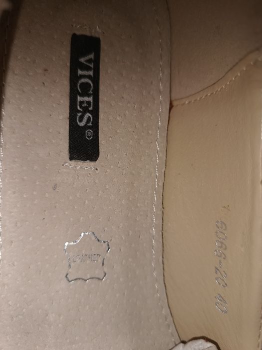 Półbuty damskie Vices.Nowe r.40