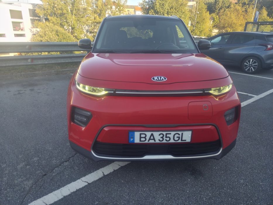 Kia e-Soul 64KWh 204cv