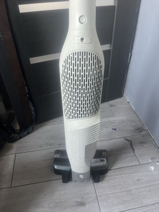 Odkurzacz bosch bezprzewodowy bezworkowy z turbo szczotka