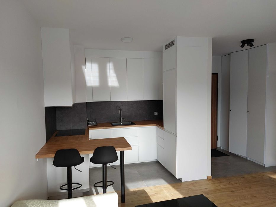 Ursus Herbu Oksza 21 - Mieszkanie 2 p. 42m2 + garaż. wysoki std. NOWE