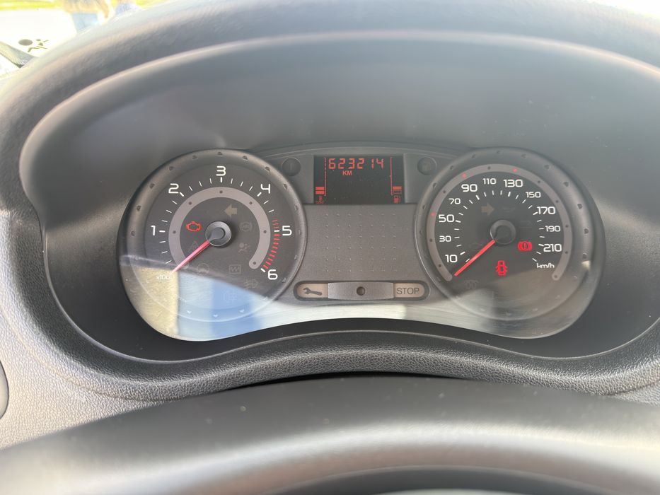 Renault clio DCI 2008