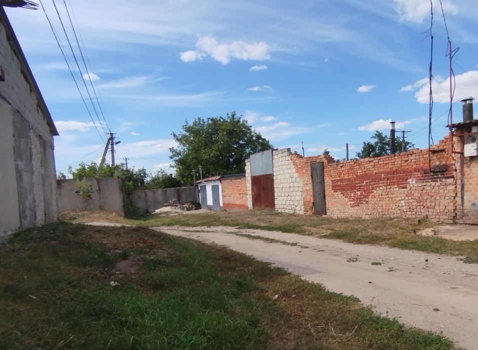 Продам гараж кооператив " Надія"