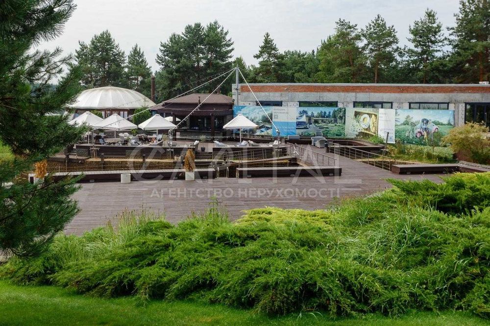 Продаж 2-поверхового будинку 200м2, с. Лебедівка, КМ Riviera Village