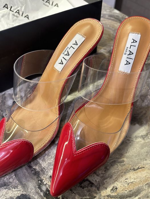 Туфлі Alaia Alaïa червоні Підбори Алайя сердечко