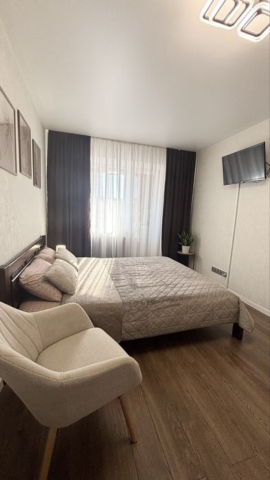 Подобово. 1 кім в центрі . Вул. Львівська