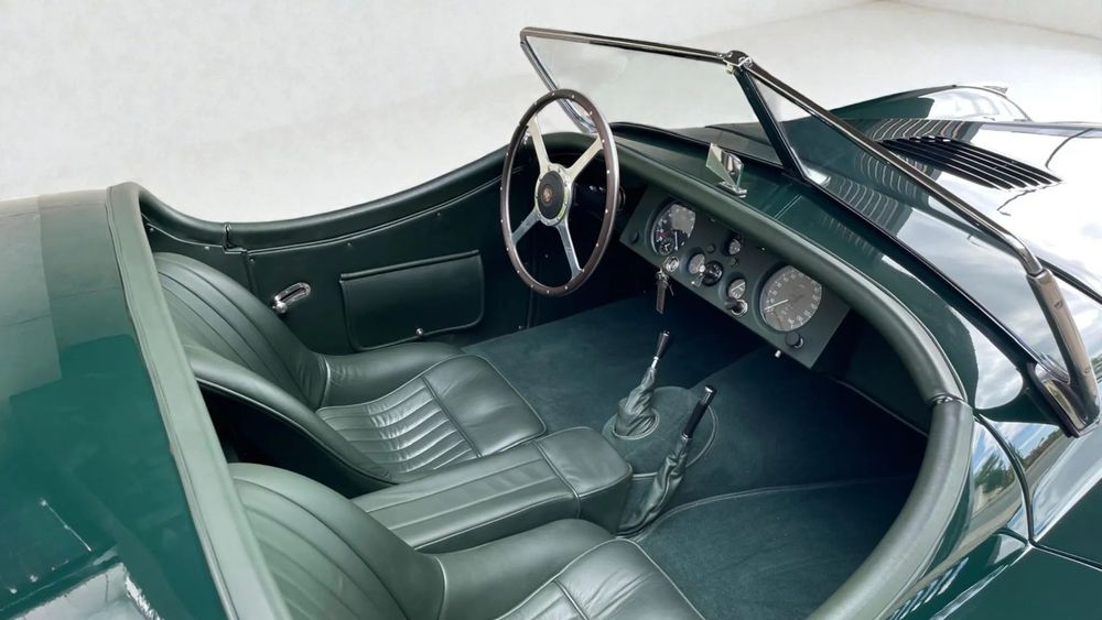 Jaguar XK64966200358146123