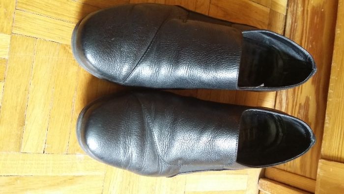 Czarne skórzane półbuty na koturnie Flexx 40,5