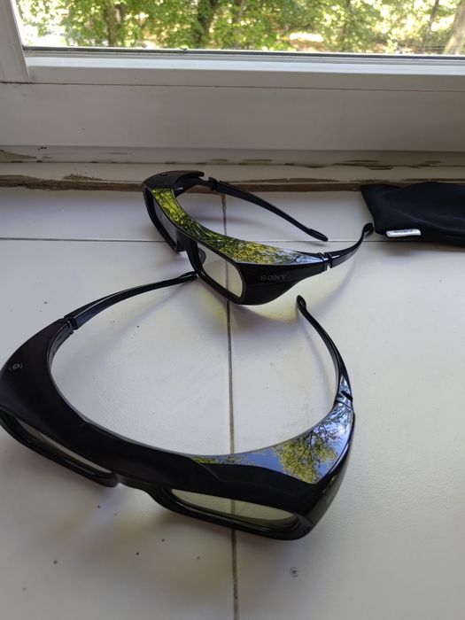 Okulary 3D Sony TDG-BR250B (używane) 2pary