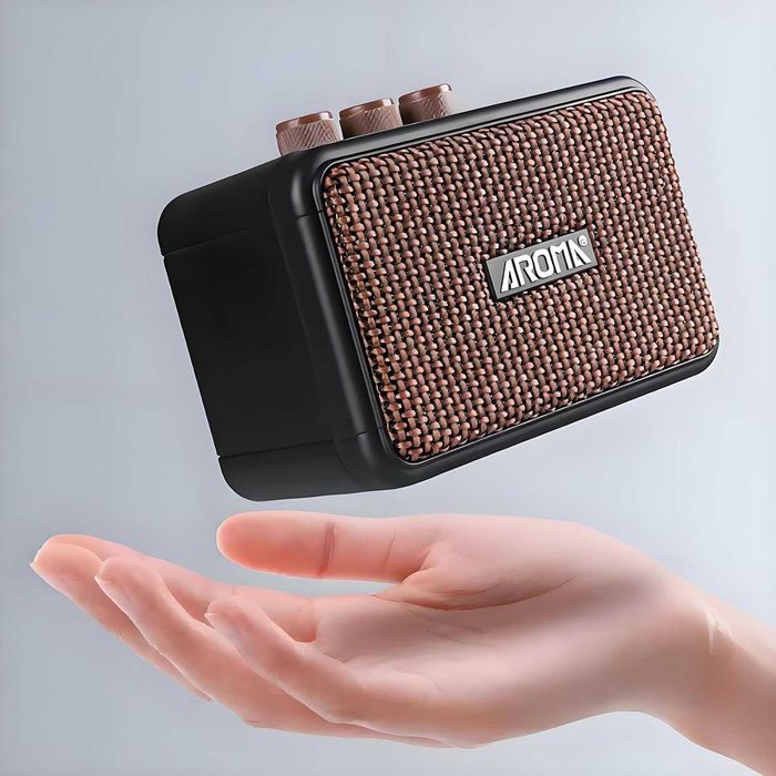 Комбопідсилювач портативний для гітари Aroma AG-04, Bluetooth, 5 ват