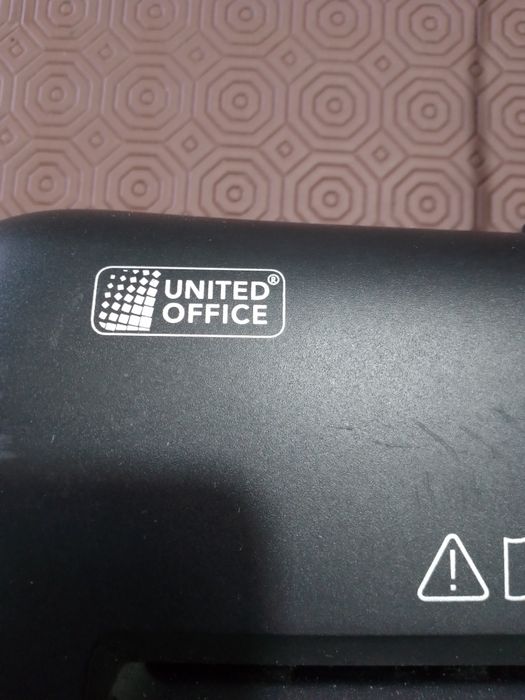 Máquina de cortar papel