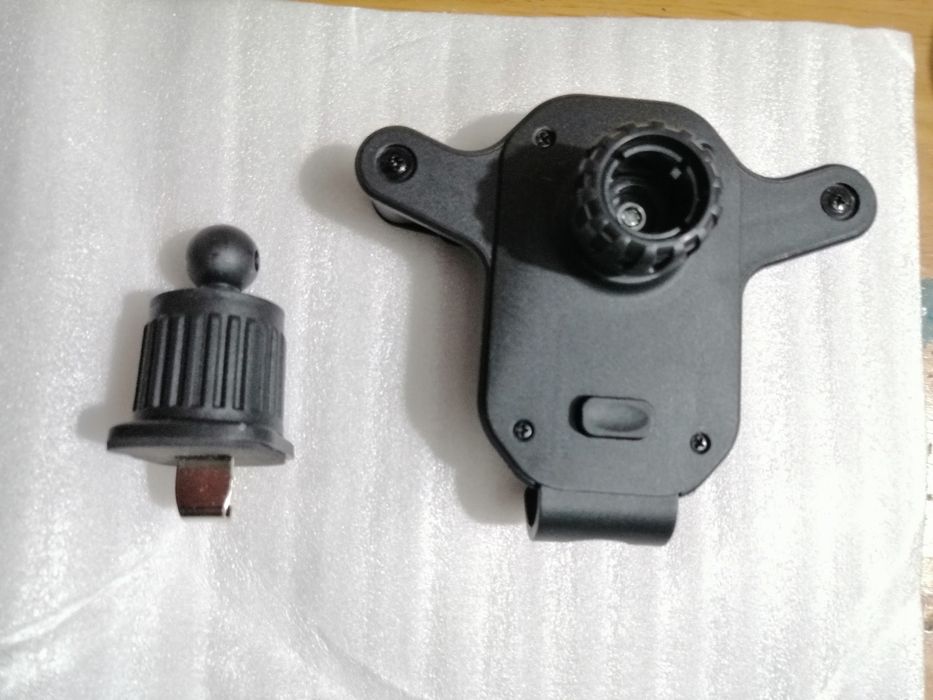 Suporte para telemóvel. Novo