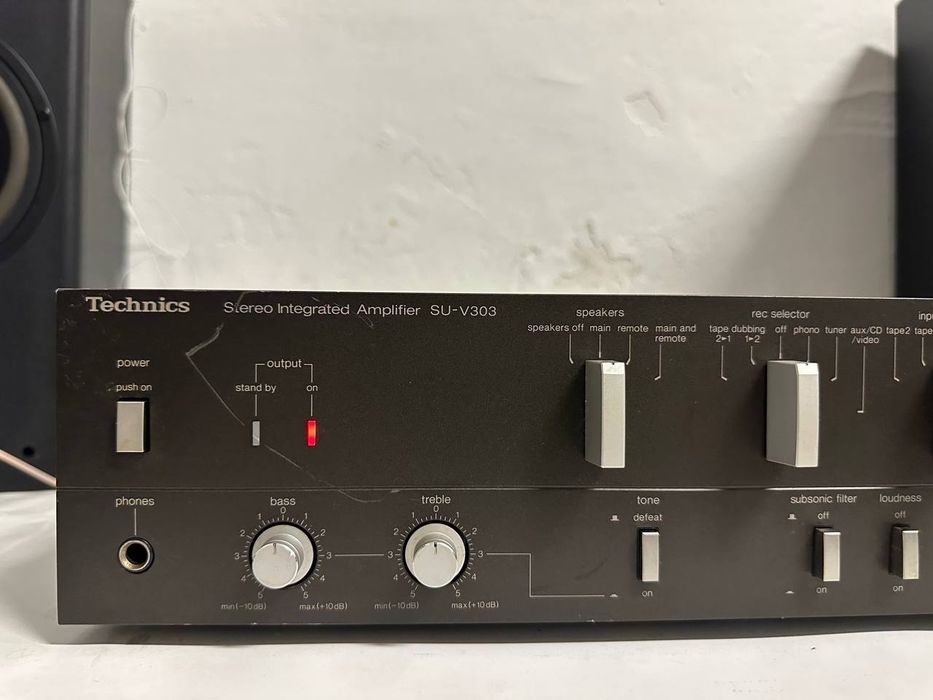 Wzmacniacz stereo SU-V 303, 2*50 Watt. Japan