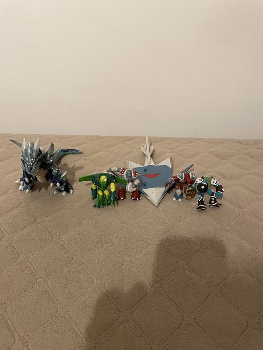 Toy Set (separately or together)64584972489090120