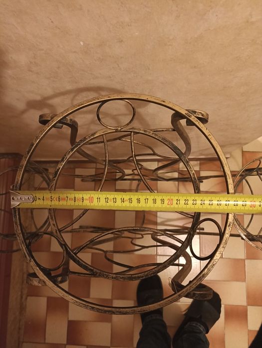 Kwietnik metaloplastyka