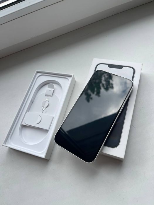 iPhone 16e 128GB