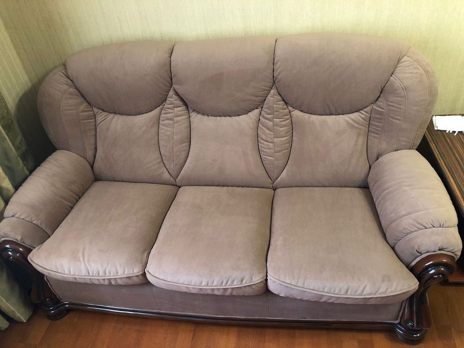 Перетяжка мебели