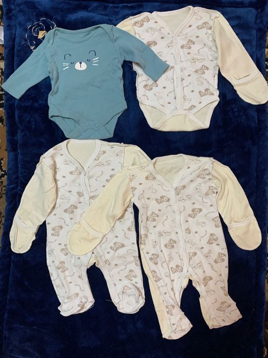 Дитячий одяг для новонароджених