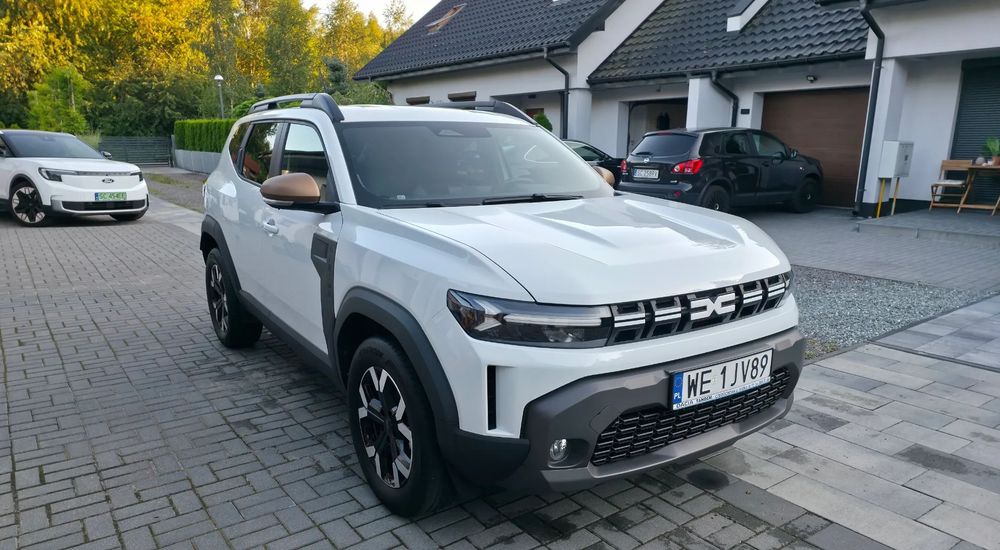 Dacia Duster roczny duster, salon polska, mało używany 10tyś km., bogata wersja