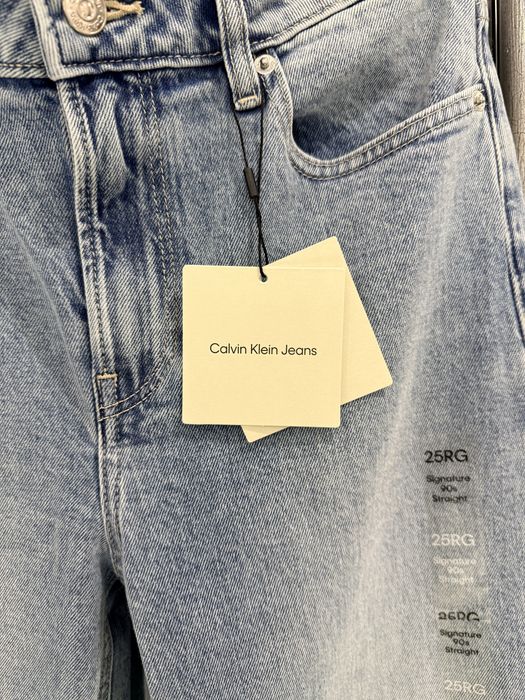 Стильні джинси Calvin Klein 25 розмір