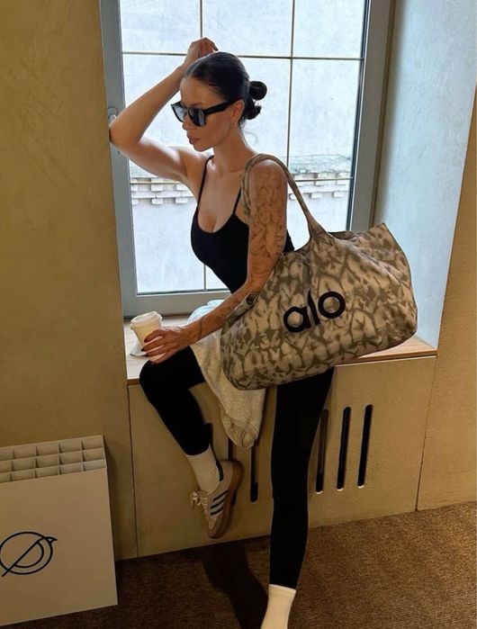 Сумка Alo Yoga Шопер для спорту в зал, АЛО ЙОГА