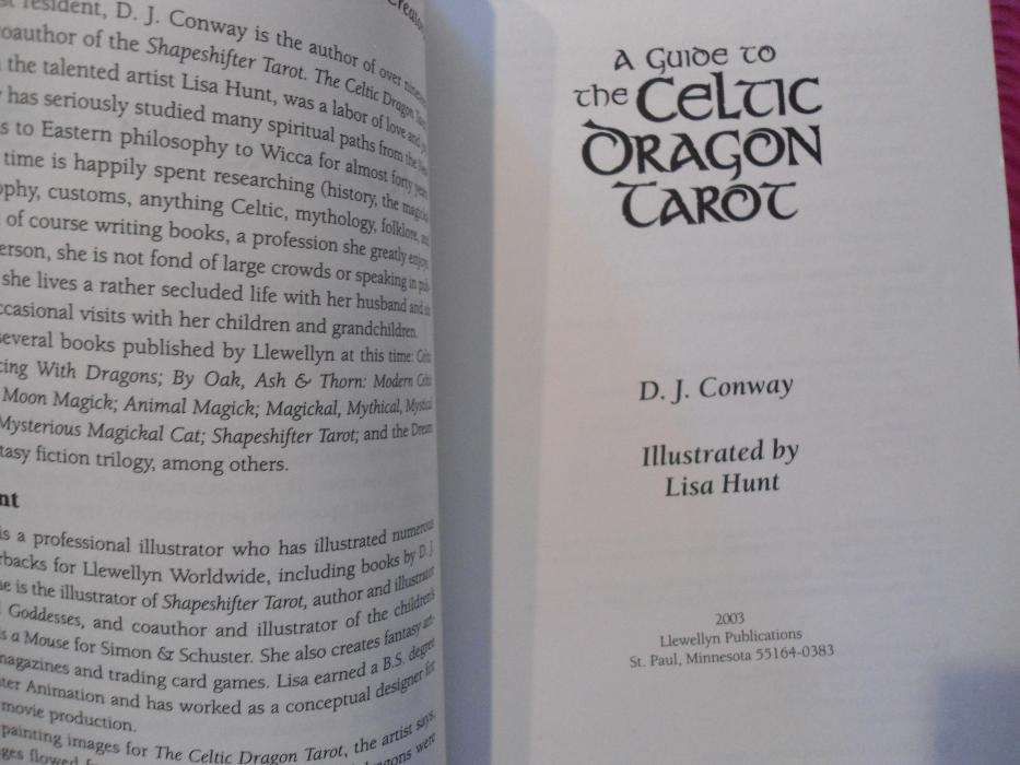 A Guide to the Celtic Dragon Tarot de D.J. Conway & Lisa Hunt