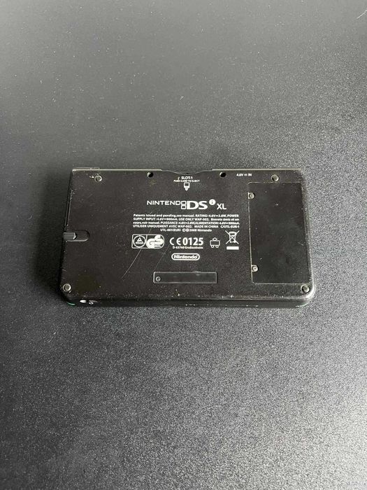 Nintendo DSi XL Verde com 80+ Jogos