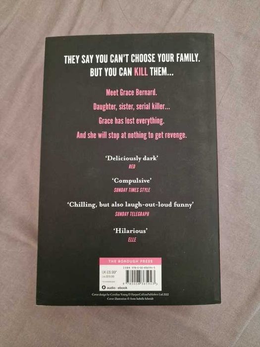 Livro How To Kill Your Family- Bella Mackie