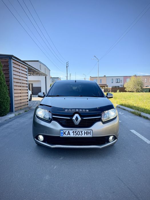 Рено Сандеро офіційний 1.6 ГАЗ/Бенз