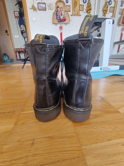 Продаю оригинальные Английские ботинки Dr Martens made in England.