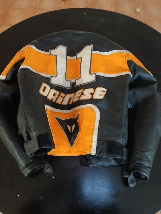 Casaco daianese pele/ couro