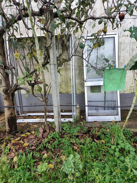 Janelas de correr e portas em alumínio