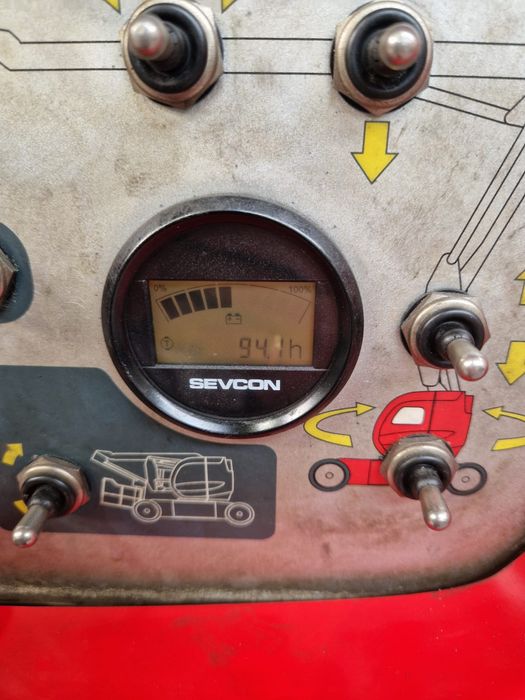 Podnośnik koszowy zwyżka Manitou 150 AETJ