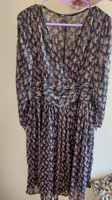 Długa sukienka w kwiatki