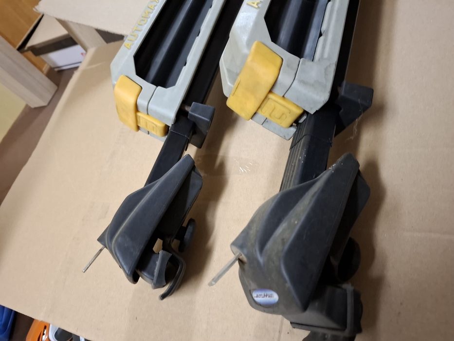 Bagażnik belka uchwyt na narty Automaxi