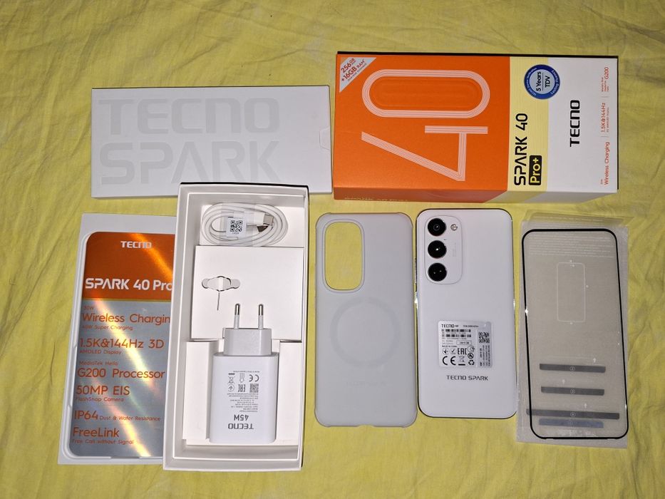 Продам смартфон,новый Tecno Spark 40 Pro Plus,8+8/256