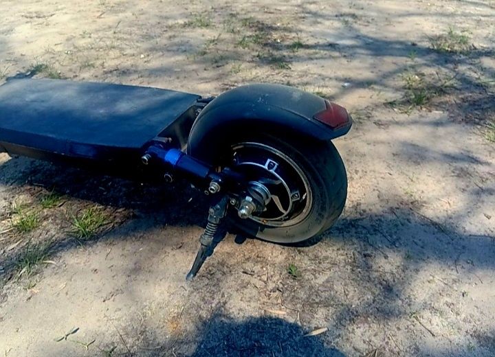 Електросамокат Like.Bike