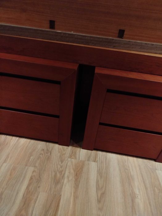 Quarto completo de madeira